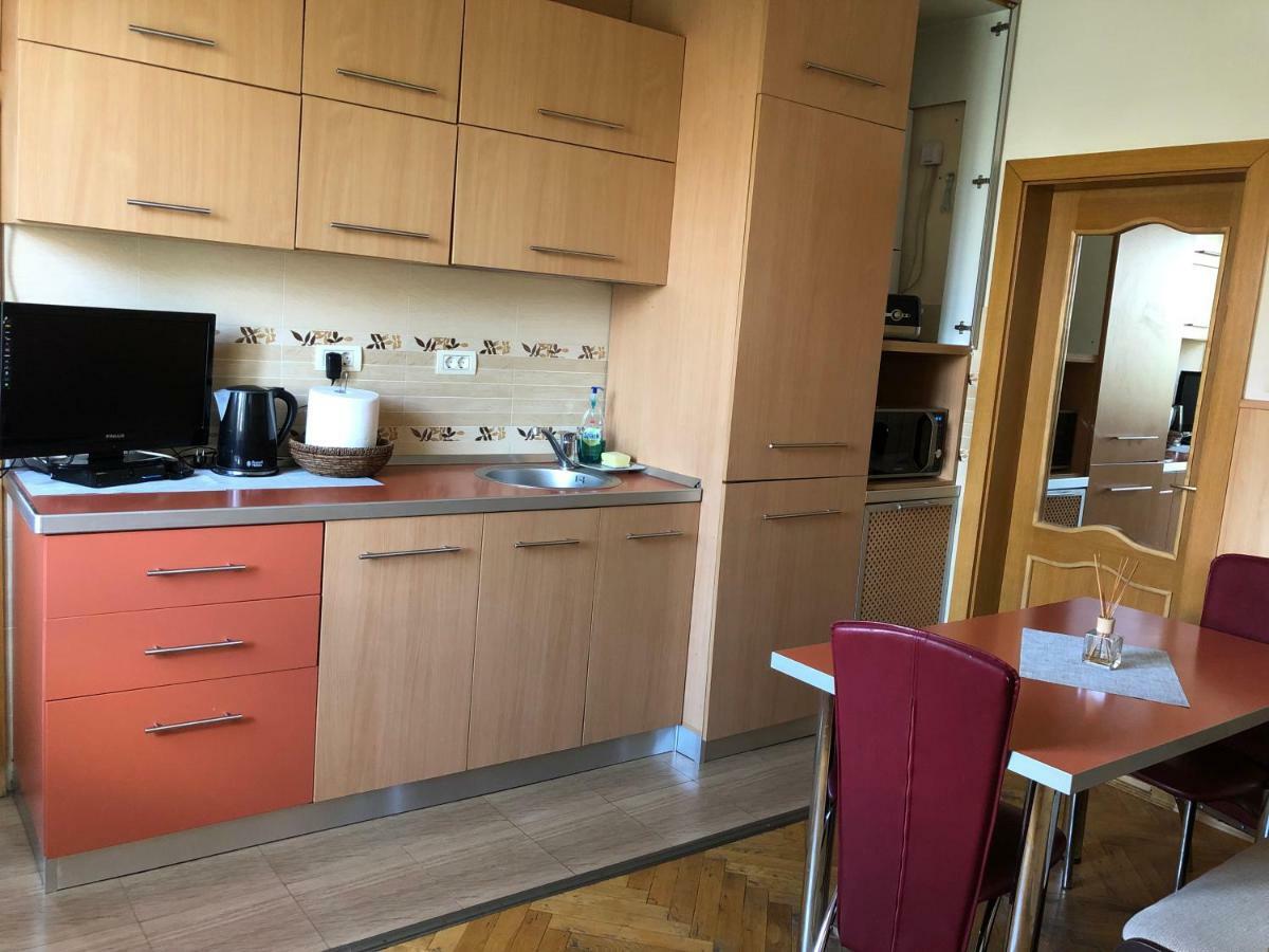 Schei Apartment 2 Брашов Екстер'єр фото